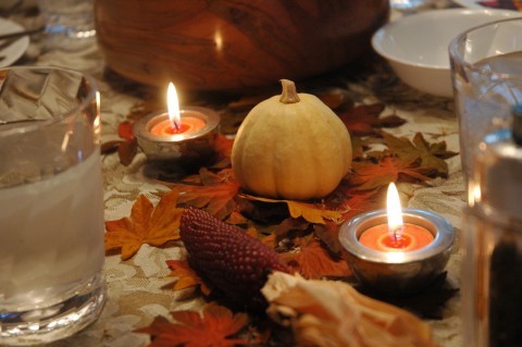 Thanksgiving table