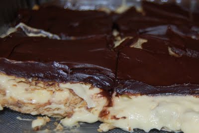 chocolate eclair close up