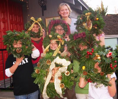 Balcony Girls Wreath Party