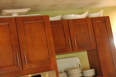 white dishes