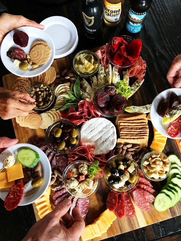 charcuterie cheese olive meat tray olives platter wood reluctantentertainer rustic meats display stained dark diy cheeses