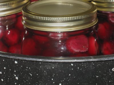 Canning Cherries