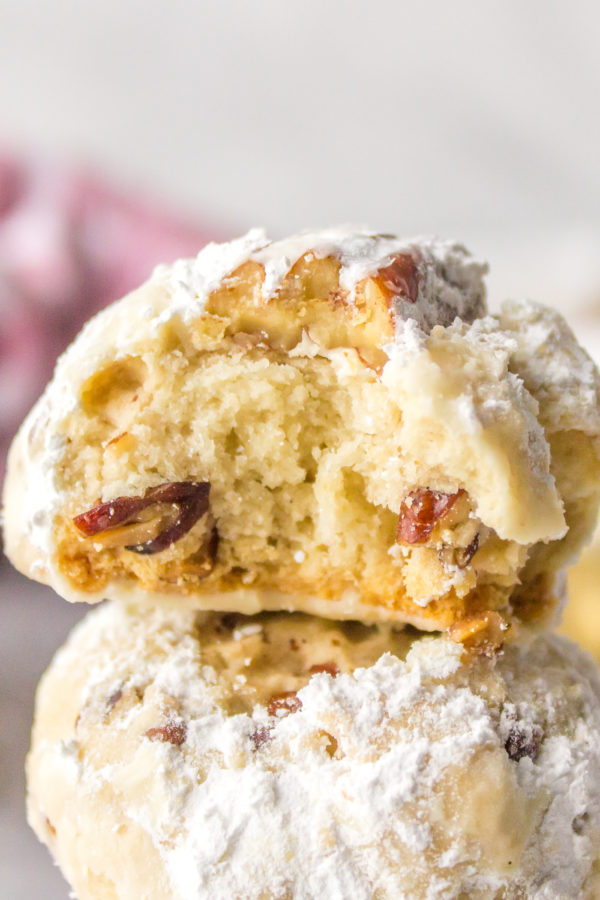 buttery bite of Russian Tea Cake cookie