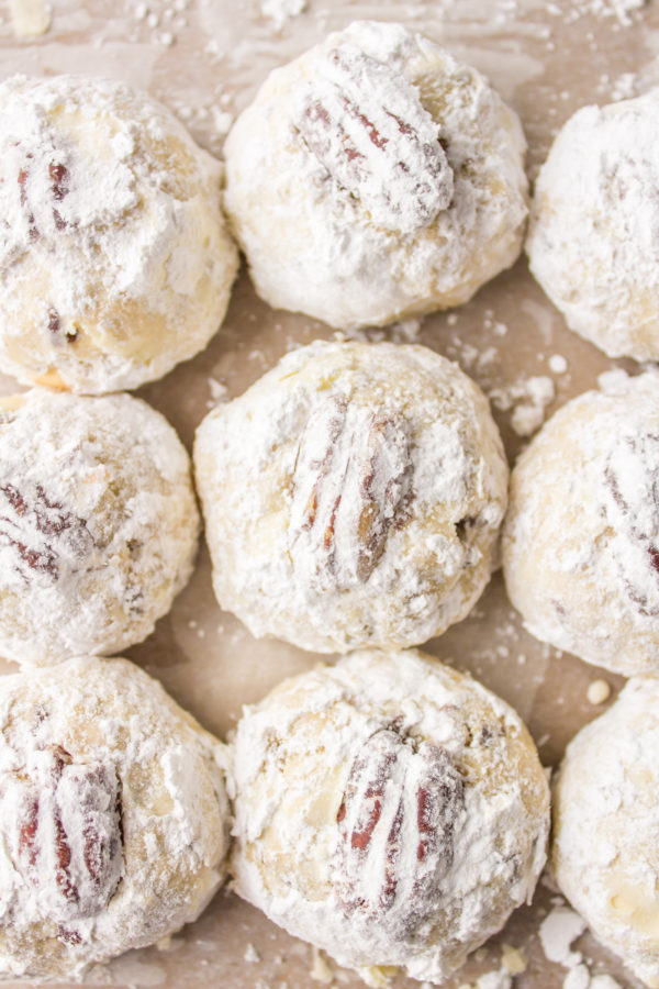 snowball cookies with nuts