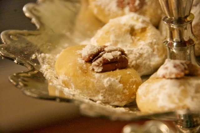 Russian Teacakes with Maple