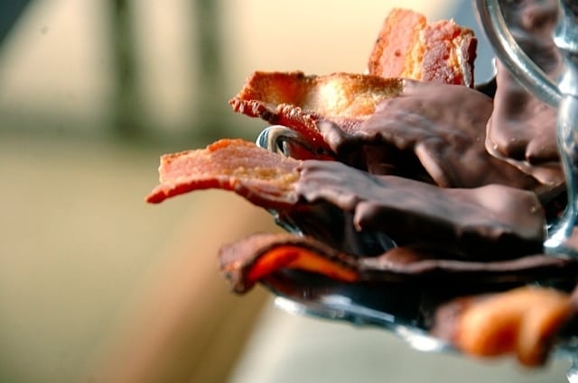 Easy Party Chocolate-Dipped Bacon Recipe