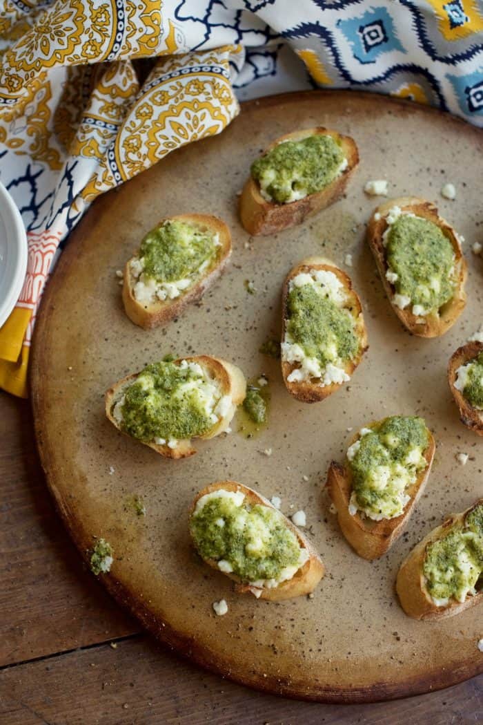 Pesto Tartine Appetizer Recipe