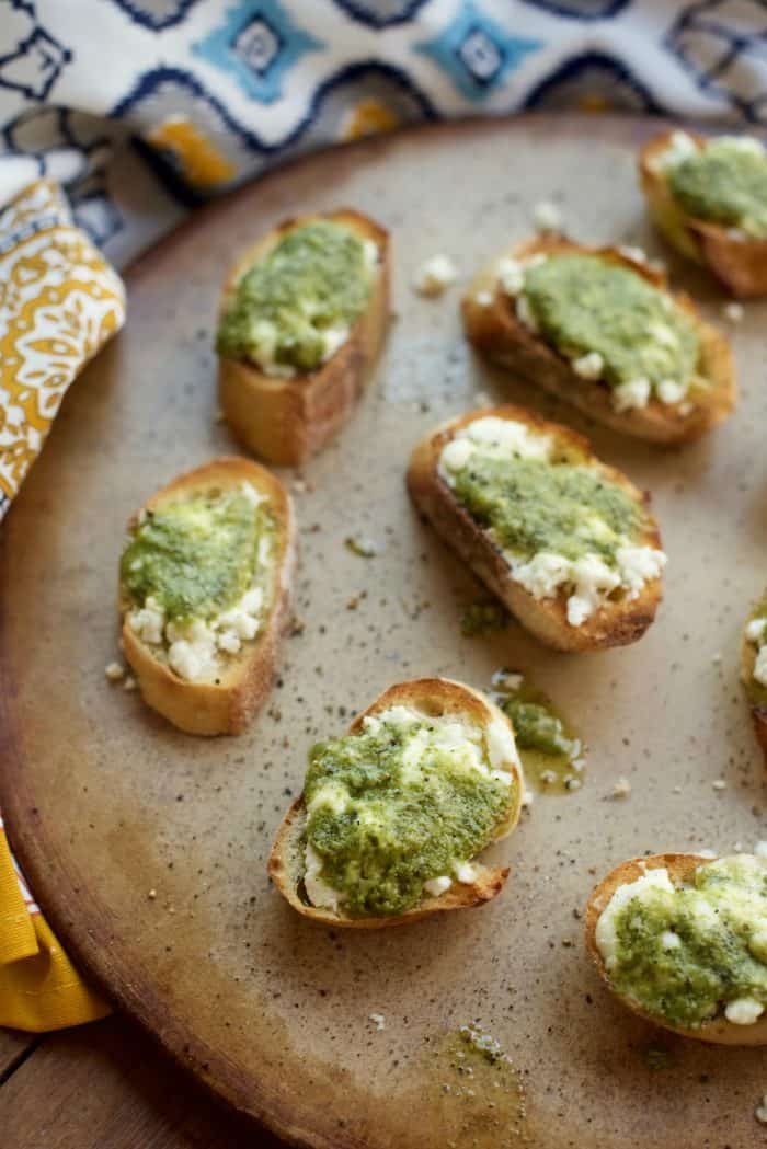 Pesto Tartine Appetizer Recipe