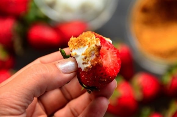 Strawberries, Greek Yogurt, Coconut Sugar