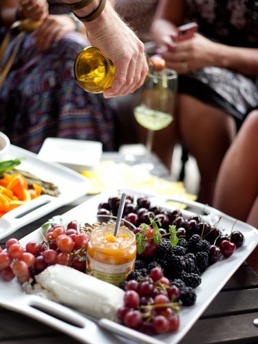 Appetizer Platter with fruit, goat cheese, and chutney