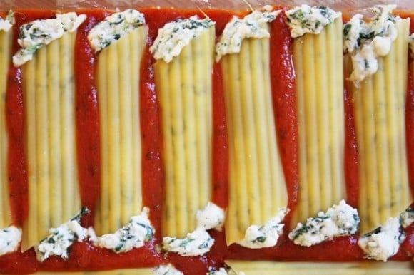 Spinach & Cheese Stuffed Manicotti