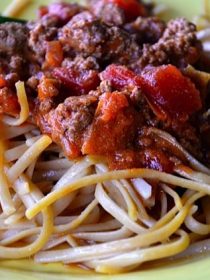 Slow Cooker Spaghetti Bolognese