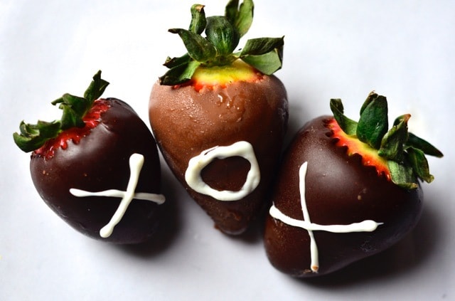 XOX Chocolate Covered Strawberries