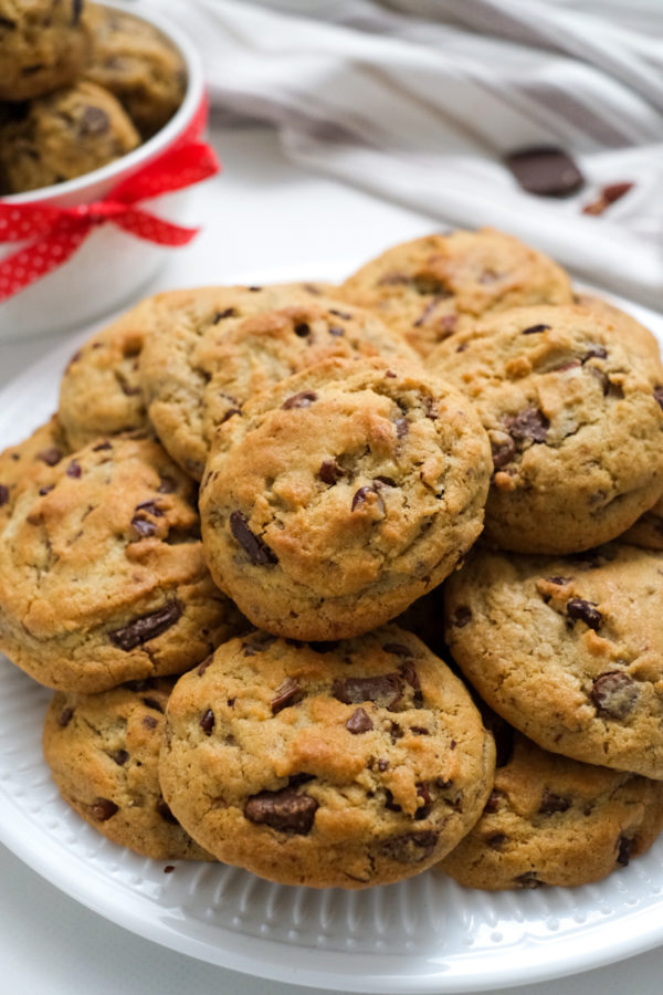 How to Bake Frozen Cookies (chocolate chip)