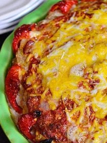 Red Pepper Turkey Meatloaf Pie