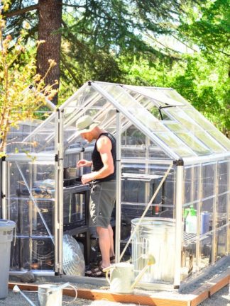 DIY Garden Project: Lowe's Home Improvement Polycarbonate Greenhouse