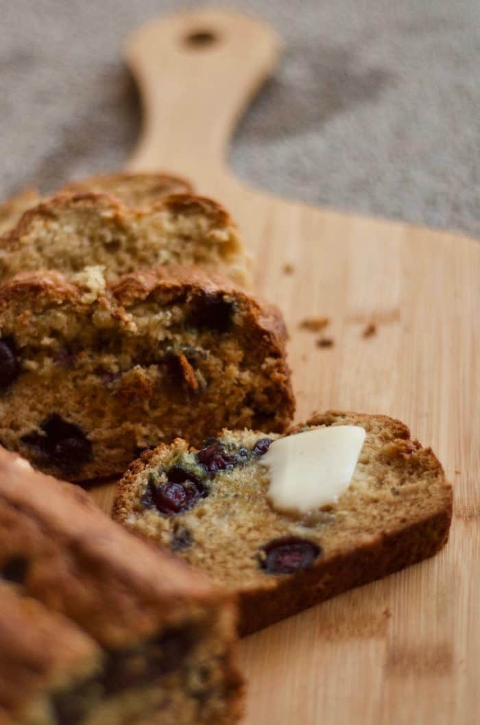 Gift to give: Blueberry Moist Banana Bread Recipe