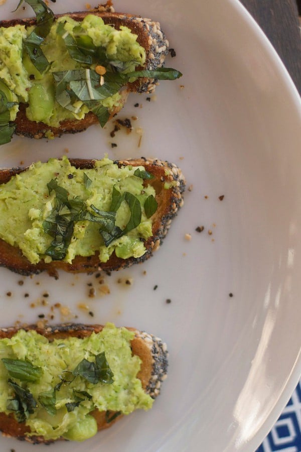 Crunchy Edamame Toasts