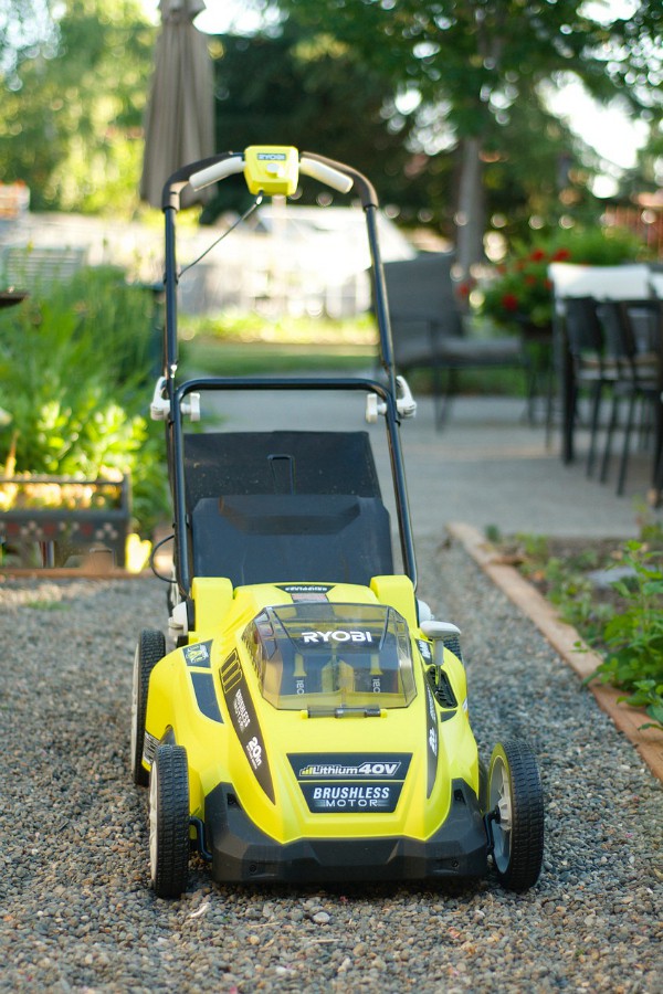 Ryobi 20v store lawn mower