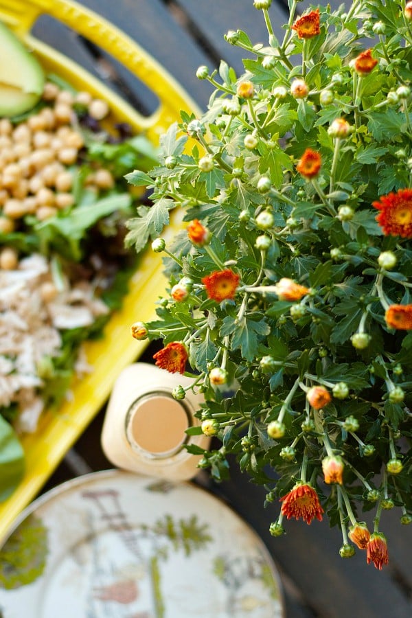 #GloriousAutumn 3-Ingredient Smoky Dressing with Green Salad Recipe