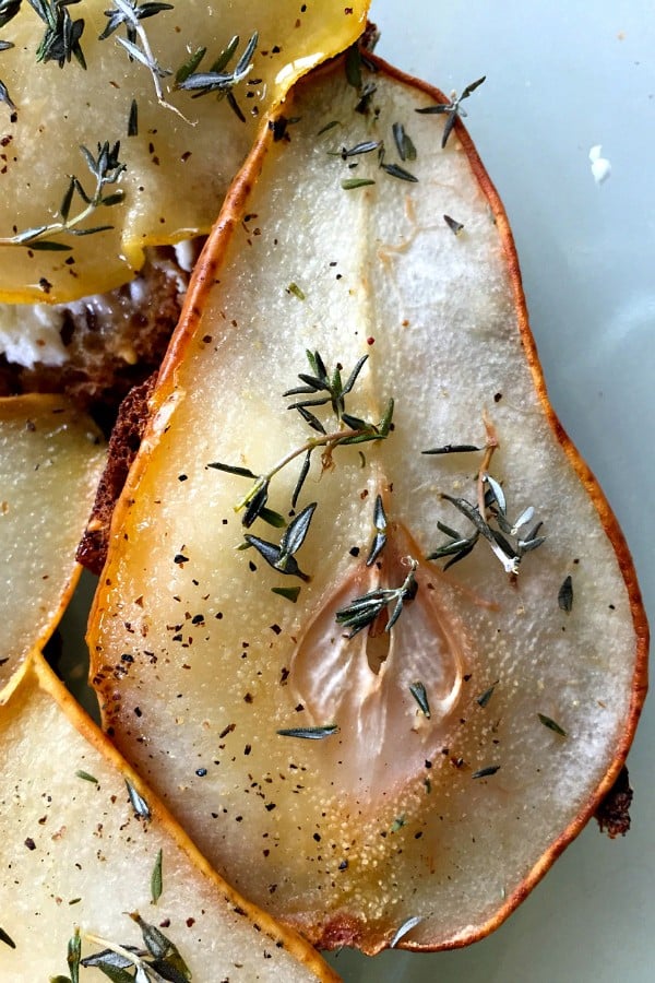 Roasted Honey Pear Crostini | ReluctantEntertainer.com