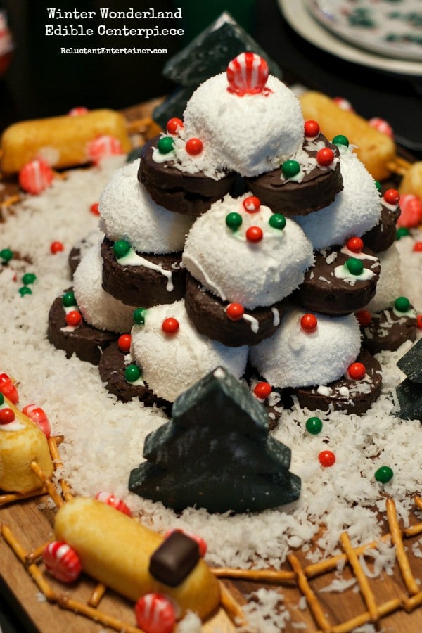 Winter Wonderland Edible Centerpiece #HostessHoliday #HostessHolidaySweeps