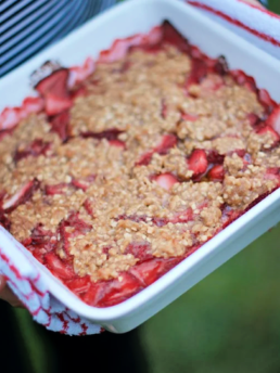 8x8 pan of strawberry crumble