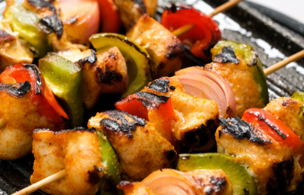 grilled chicken skewers (with maple)
