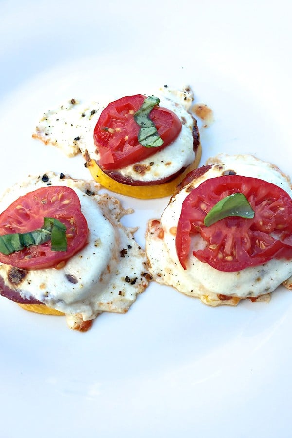 Zucchini Pizza Bites | Reluctant Entertainer.com