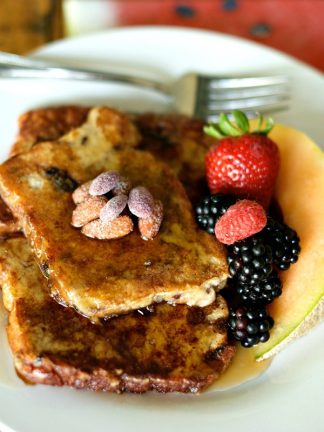 Easy French Toast with Almonds | ReluctantEntertainer.com