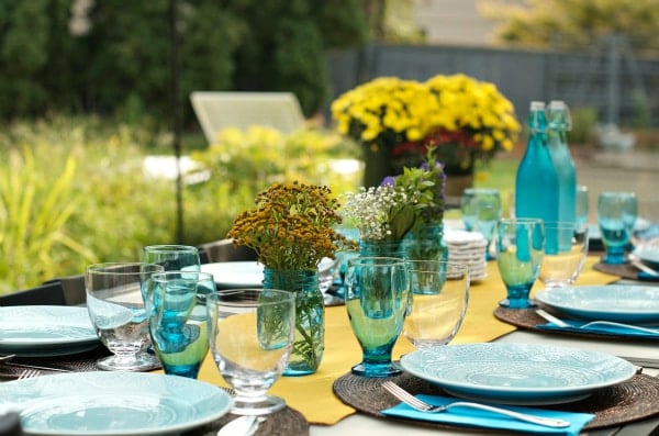 How to Set the Table with Grocery Store Flowers