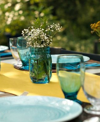 How to Set the Table with Grocery Store Flowers