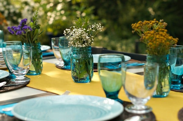 How to Set the Table with Grocery Store Flowers