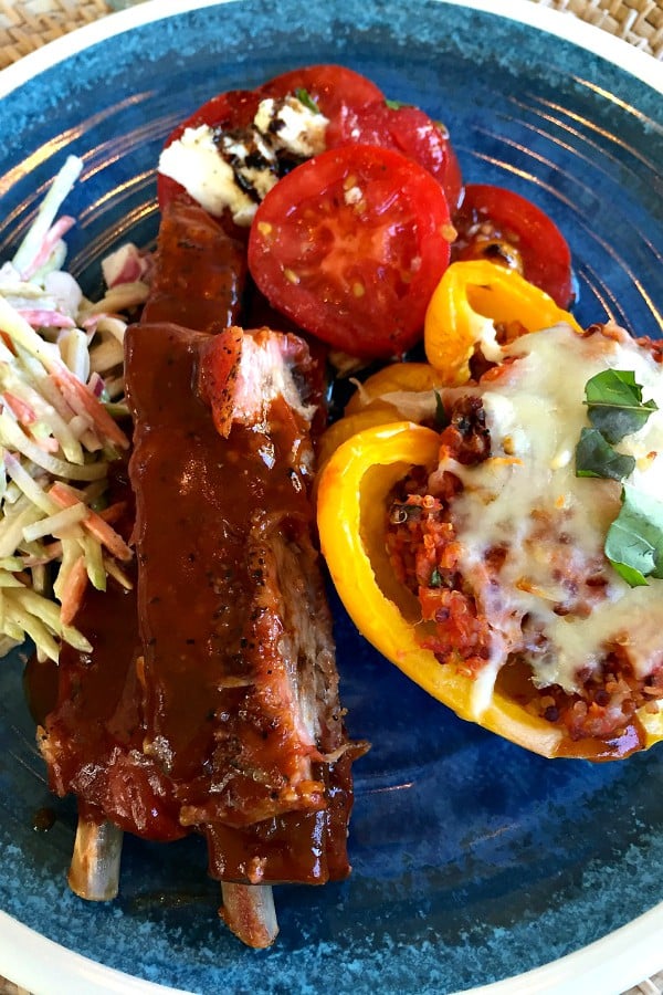 Quinoa-Stuffed Pepper served with ribs
