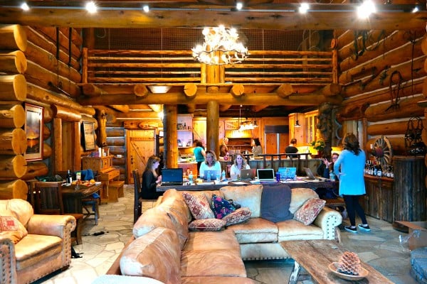 Tunnel Creek Lodge, Incline Village, NV | ReluctantEntertainer.com