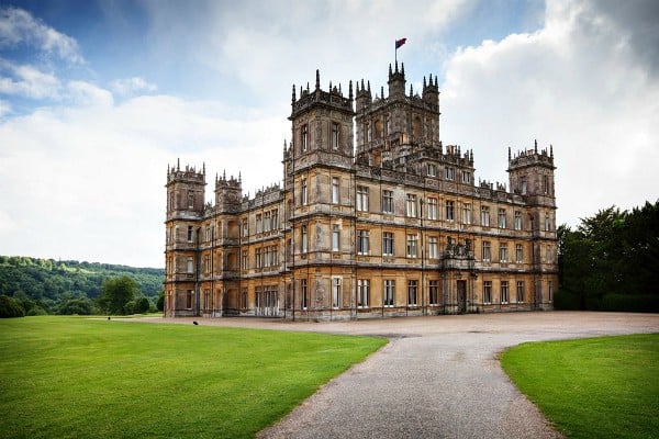 Downton Abbey Egg Salad Tea Sandwiches - castle