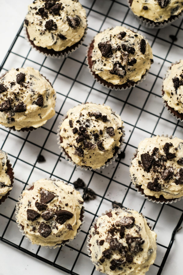 cookies and cream cupcakes