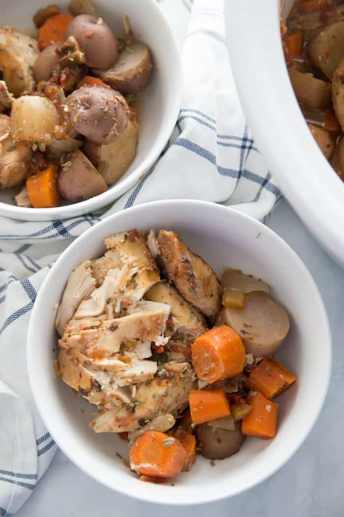 BEST Slow Cooker Chicken Breasts with Carrots and Potatoes Recipe