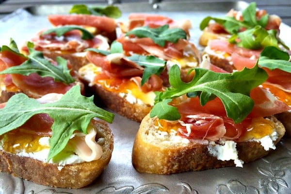 Prosciutto Goat Cheese Crostini