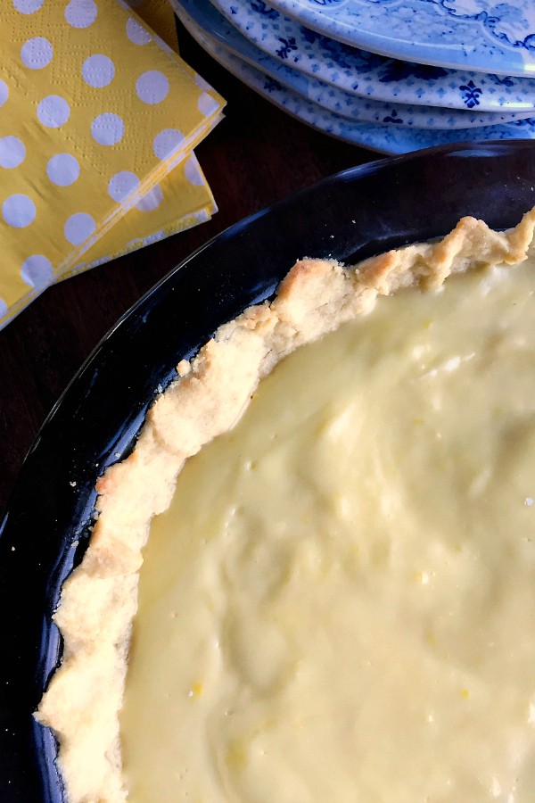 Sour Cream-Lemon Pie