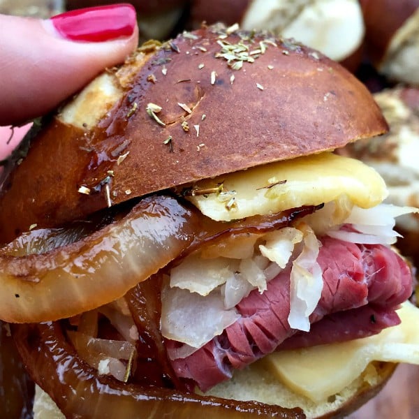 Hot Pastrami Sliders