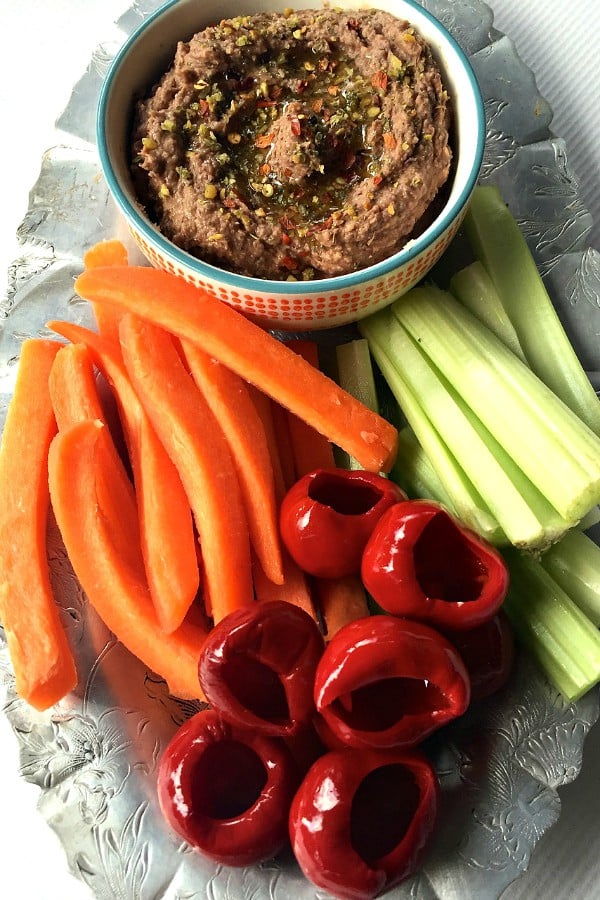 Black Bean Hummus