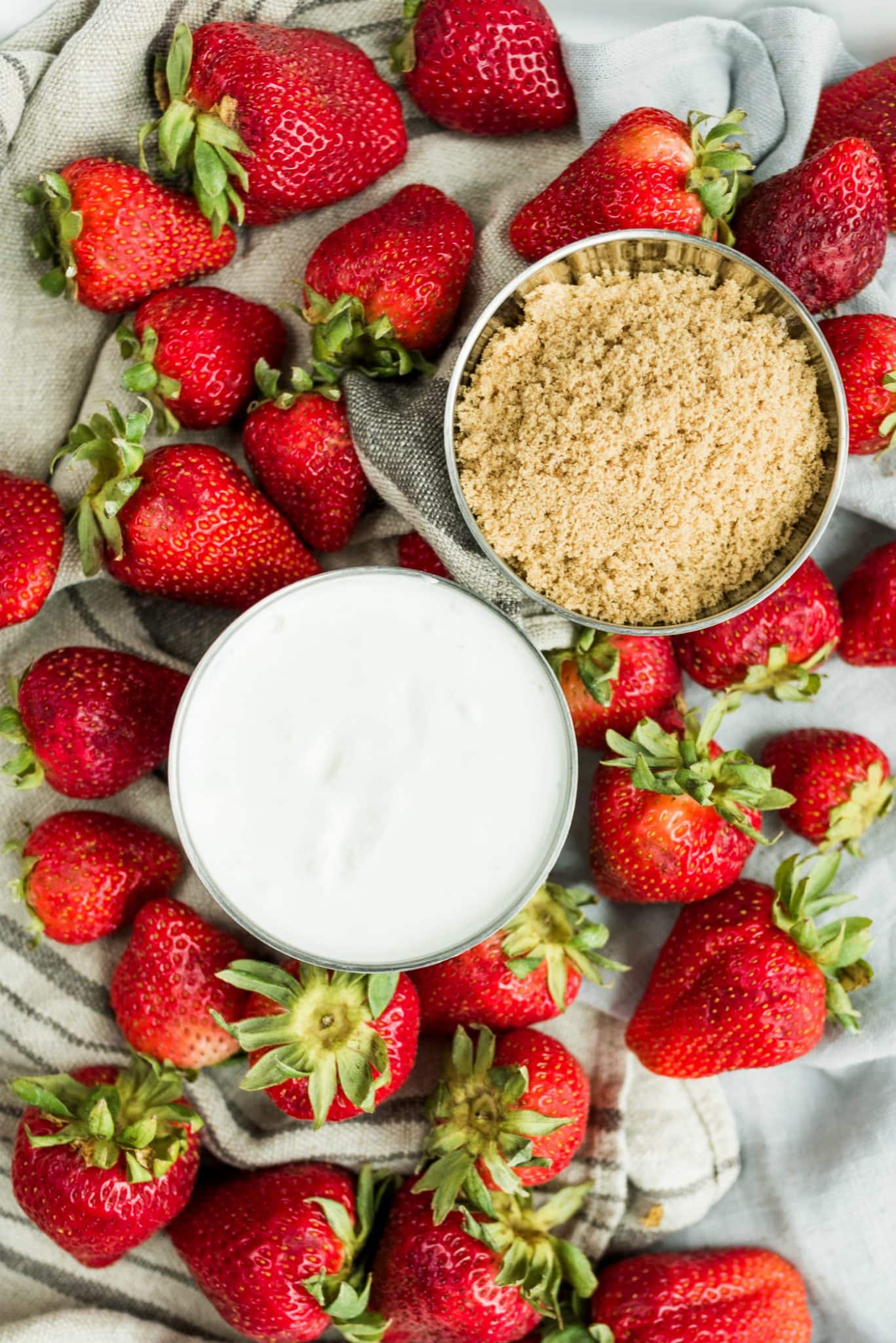 Strawberries Dipped in Sour Cream Brown Sugar Reluctant Entertainer