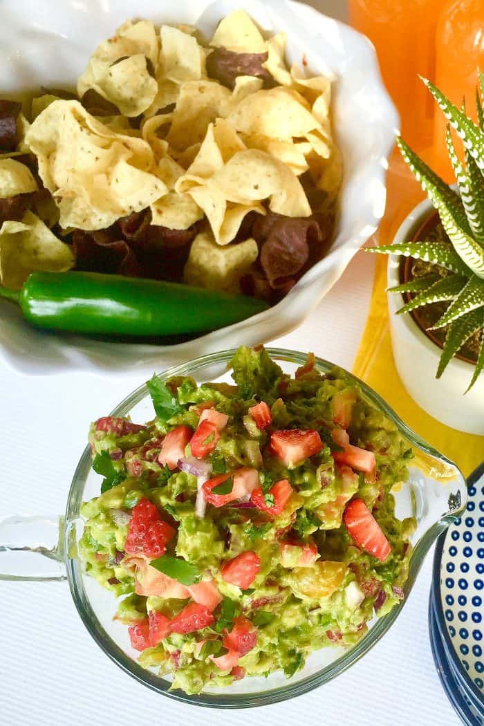 Easy Strawberry Guacamole