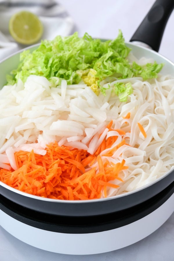 ingredients for Easy Pad Thai Salad