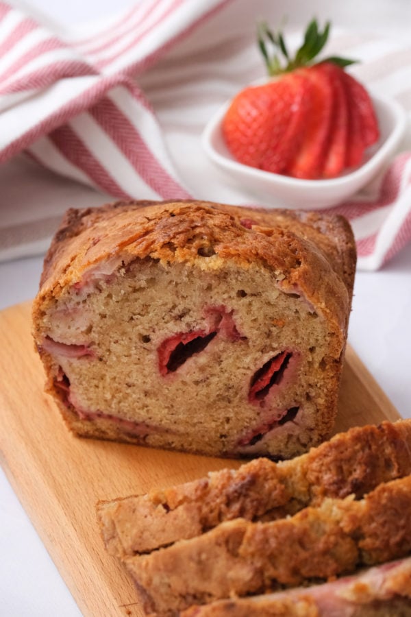 Strawberry Banana Bread Recipe