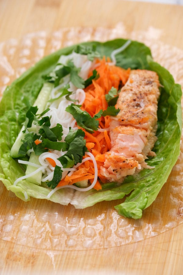 how to make Salmon Spring Rolls