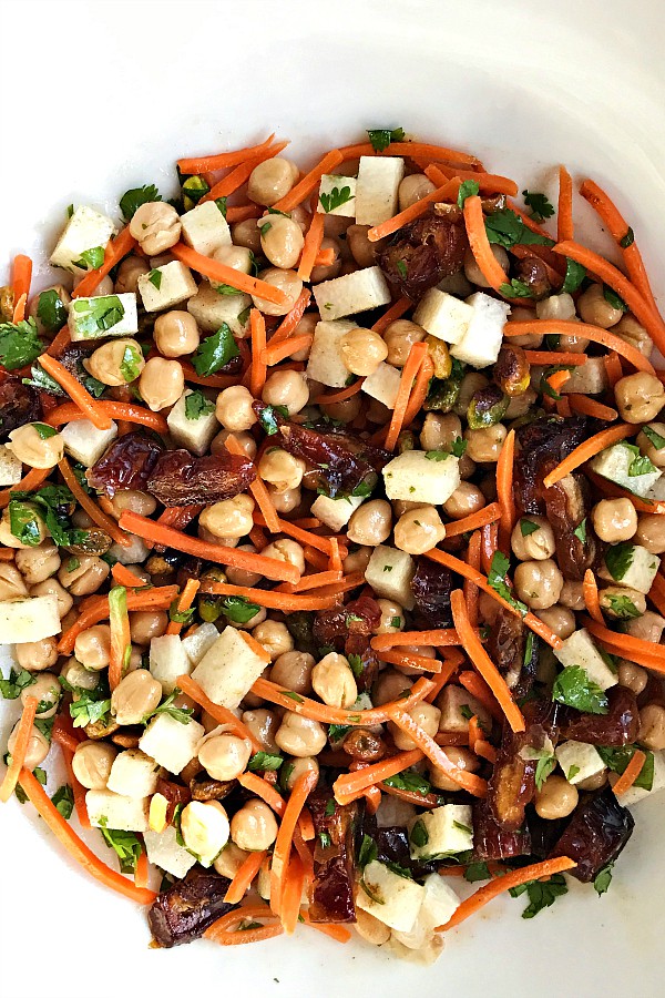 Garbanzo Carrot Date Salad