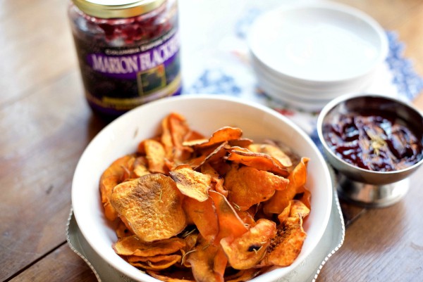 Rosemary Oven Baked Sweet Potato Chips at ReluctantEntertainer.com
