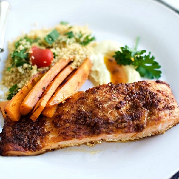 Middle-Eastern Baked Salmon Fillets